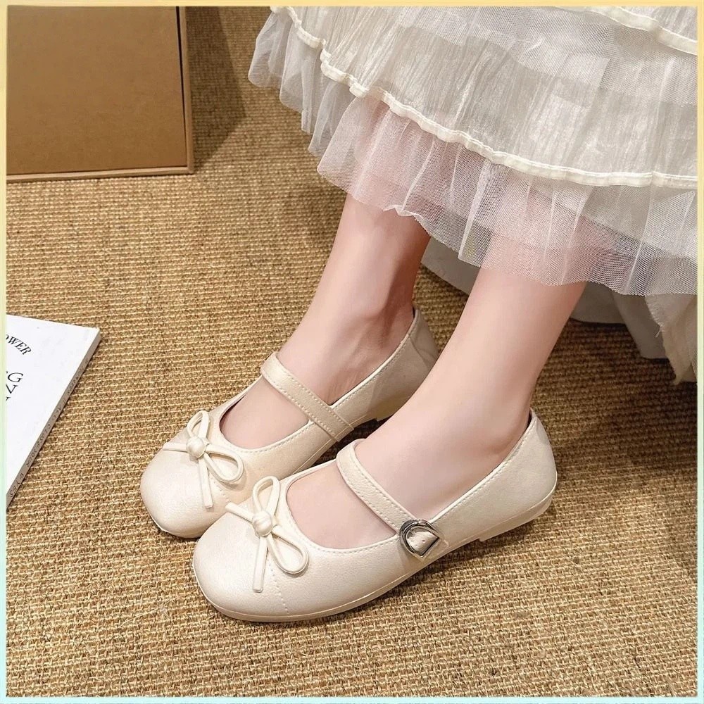 Sandals - Sandal Wanita Manis dengan Hiasan Mutiara